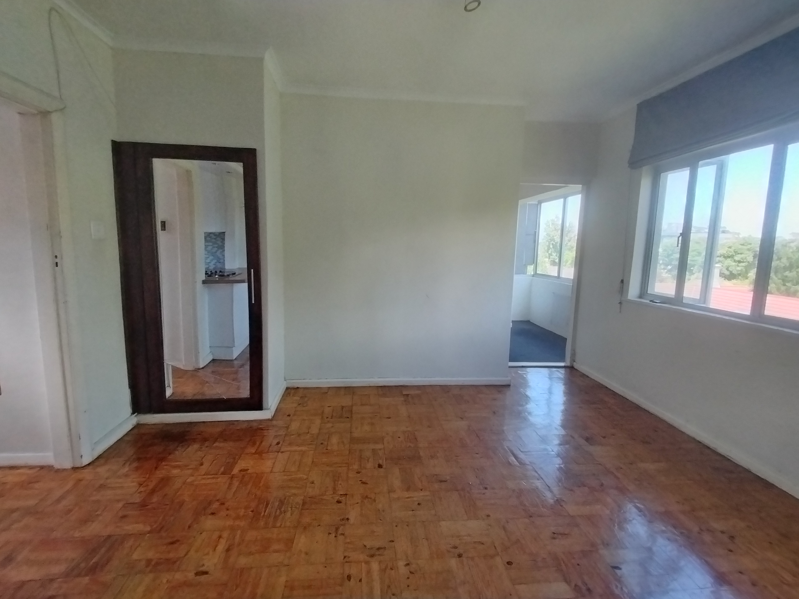 To Let 1 Bedroom Property for Rent in Claremont Western Cape